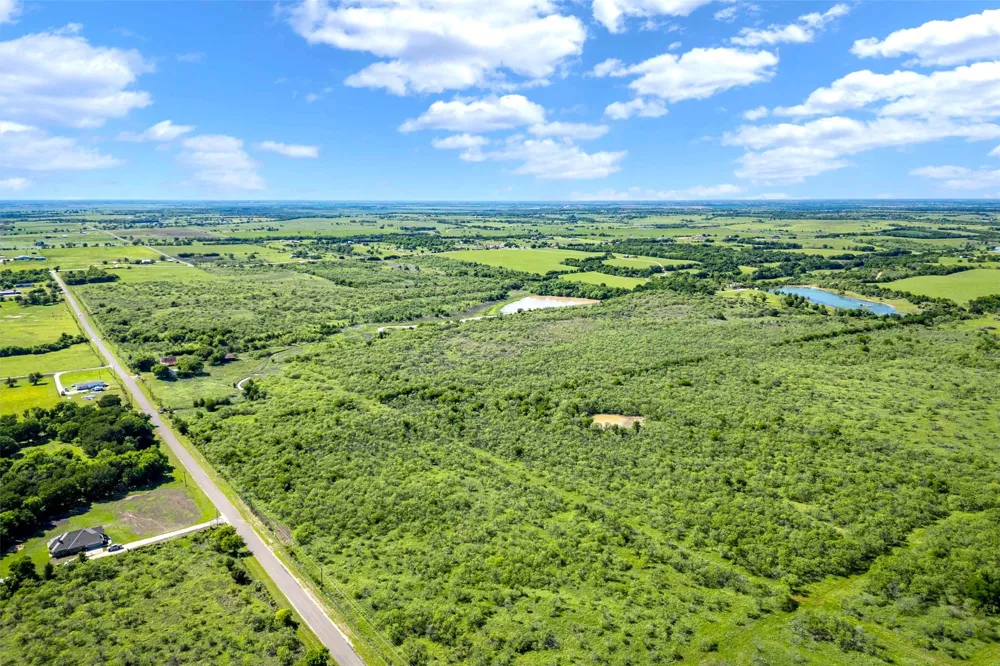 537 Tower Drive Moody, TX 76557