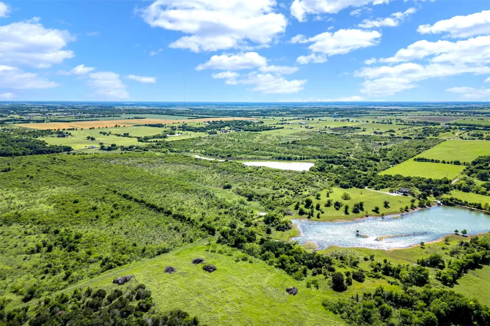 537 Tower Drive Moody, TX 76557