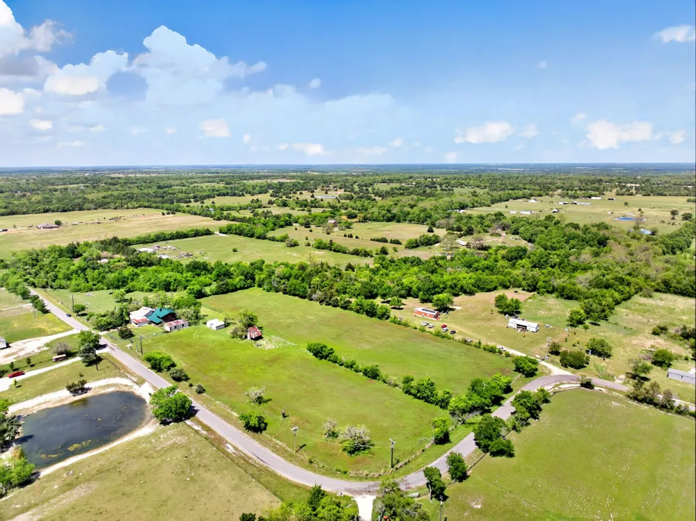 858 County Road 1006 Celeste, TX 75423