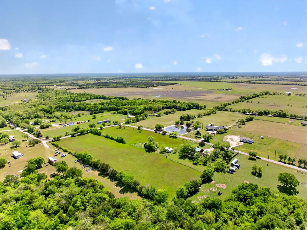 858 County Road 1006 Celeste, TX 75423