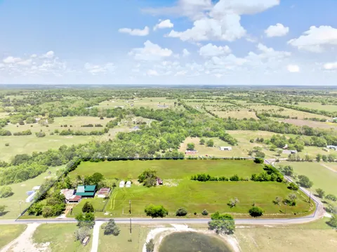 858 County Road 1006