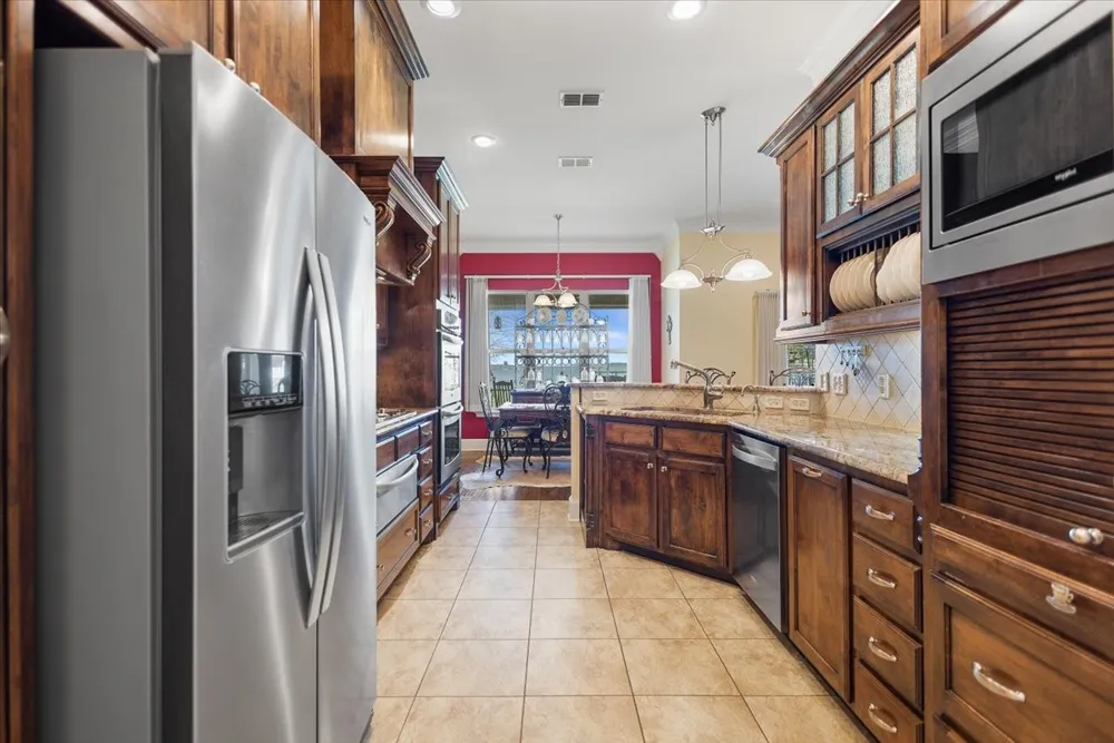 4789 Sunrise Drive Chandler, TX 75758