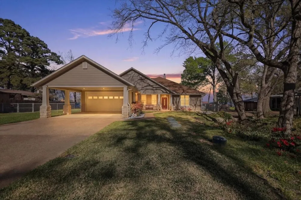 4789 Sunrise Drive Chandler, TX 75758