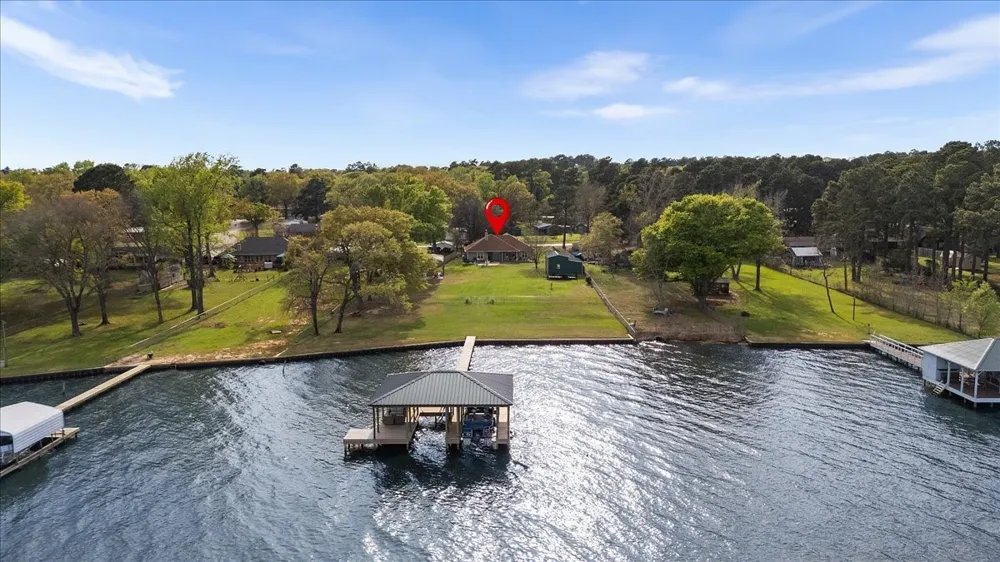 4789 Sunrise Drive Chandler, TX 75758