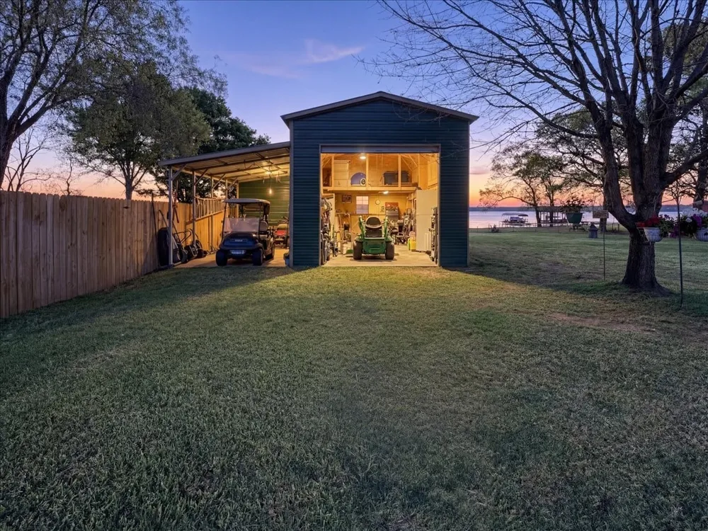 4789 Sunrise Drive Chandler, TX 75758