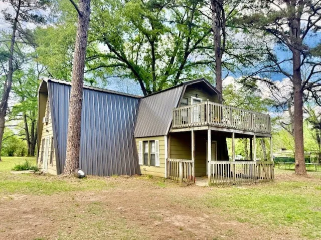 1030 Lakeside Drive Fort Towson, OK 75735