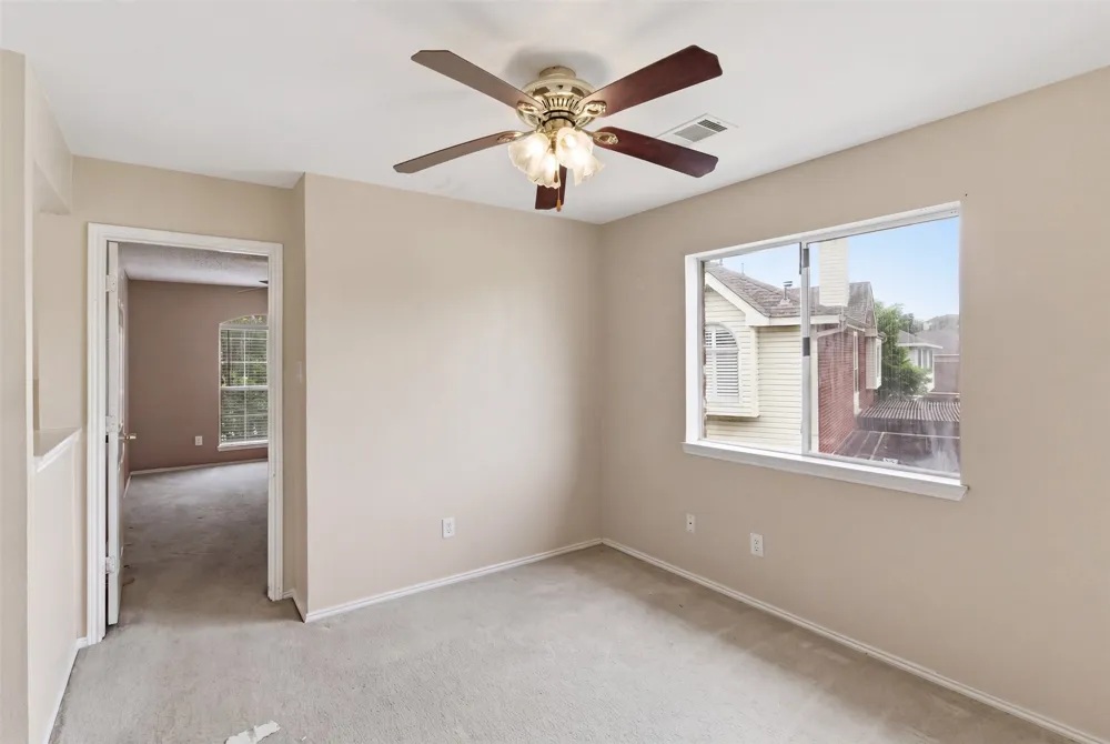 531 Pecan Leaf Drive Lancaster, TX 75146