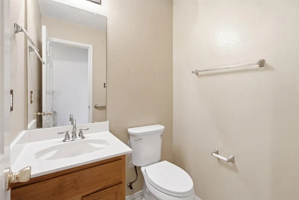 531 Pecan Leaf Drive Lancaster, TX 75146