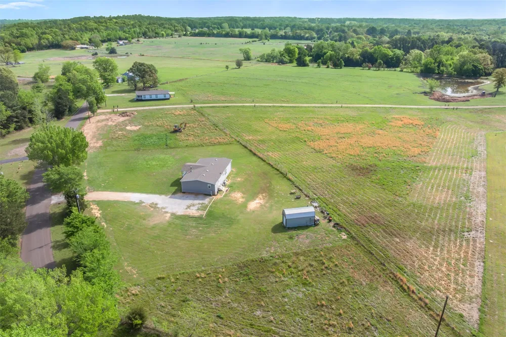 850 County Road 4740 Winnsboro, TX 75494