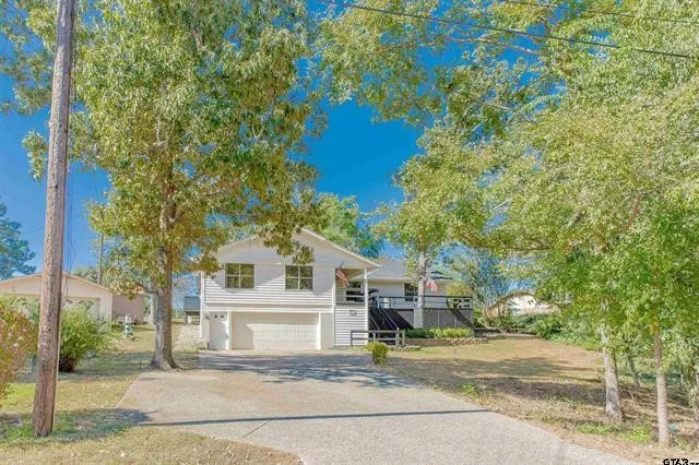 120 E Fairway Drive Hideaway, TX 75771
