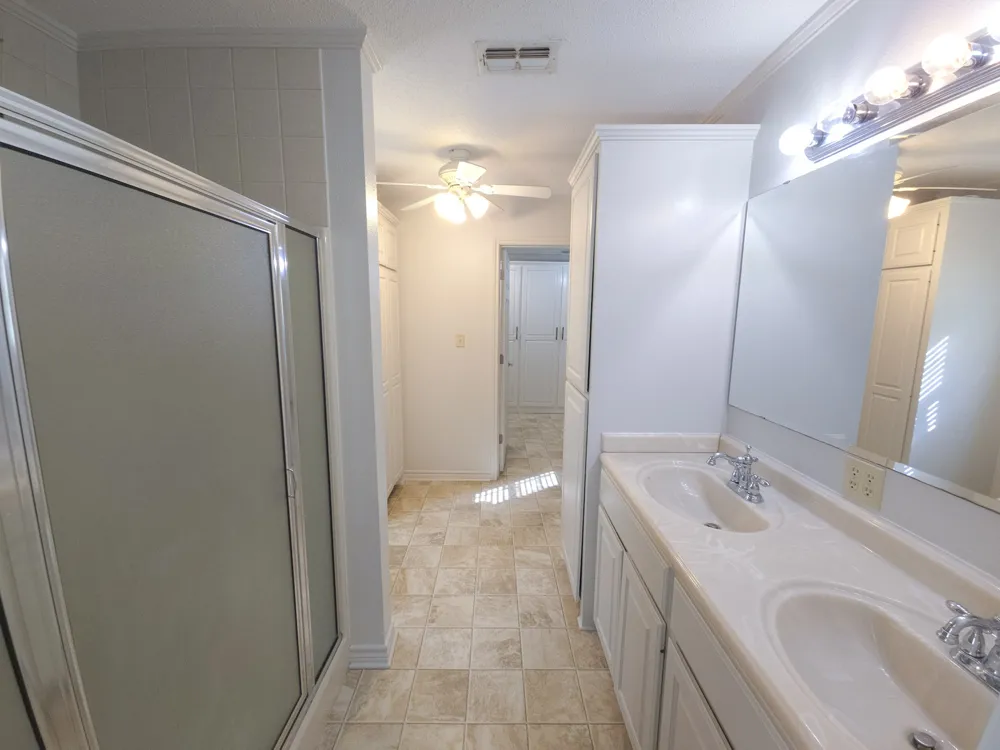 1394 Fm 3343 Joaquin, TX 75954