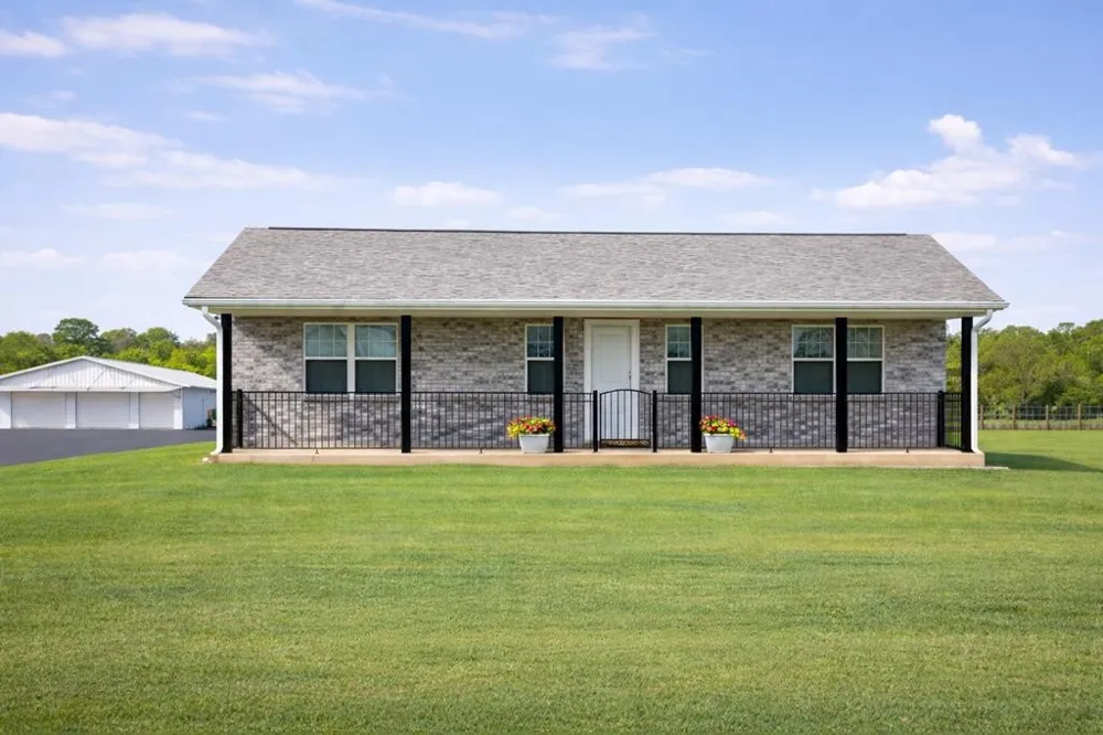 1394 Fm 3343 Joaquin, TX 75954