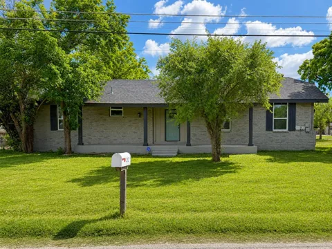 202 4th Street
