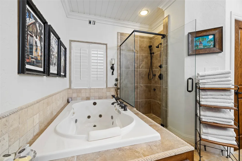 742 Private  Road 7219 Jefferson, TX 75657