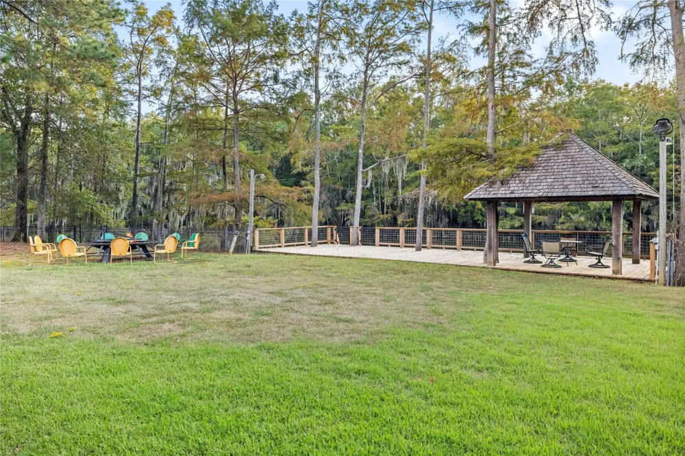 742 Private  Road 7219 Jefferson, TX 75657