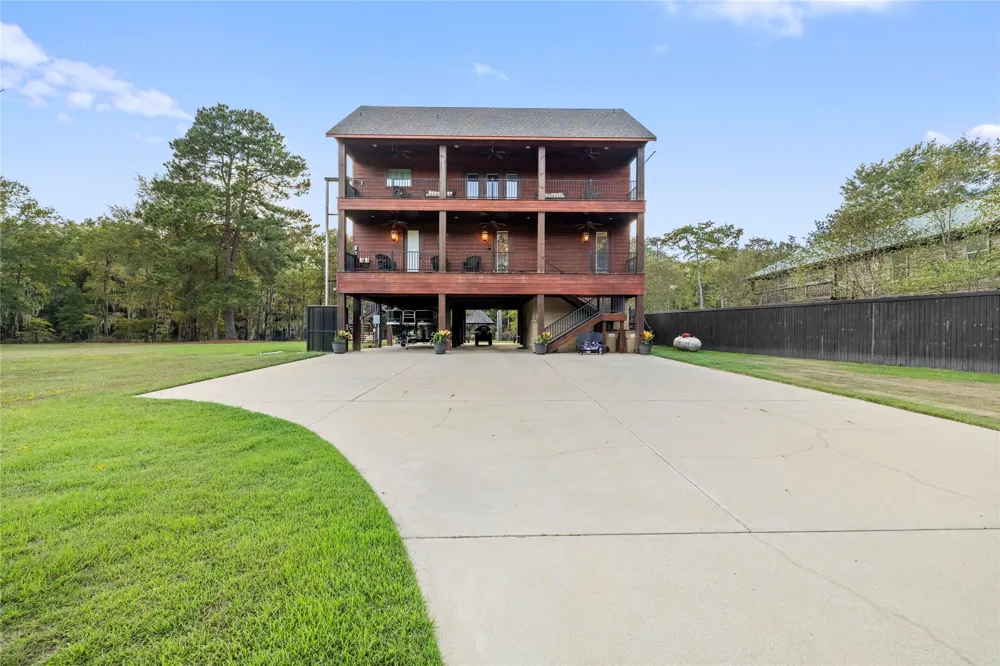 742 Private  Road 7219 Jefferson, TX 75657