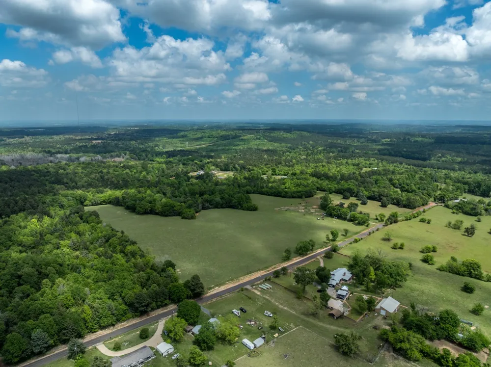 1695 County Road 3408 Jacksonville, TX 75766