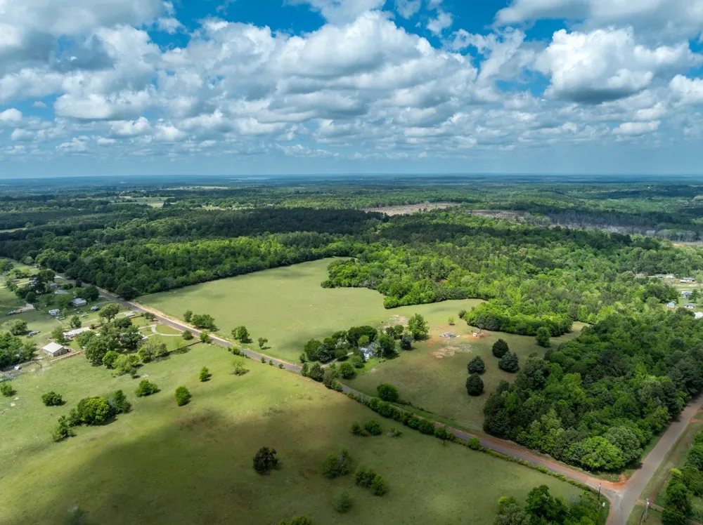 1695 County Road 3408 Jacksonville, TX 75766