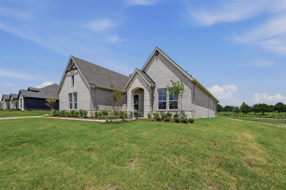 6521 Huron Drive Blue Ridge, TX 75424
