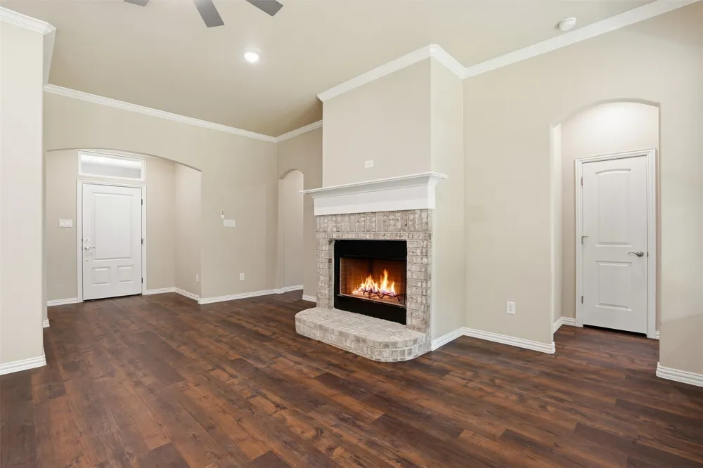 3116 County Road 310 Cleburne, TX 76031