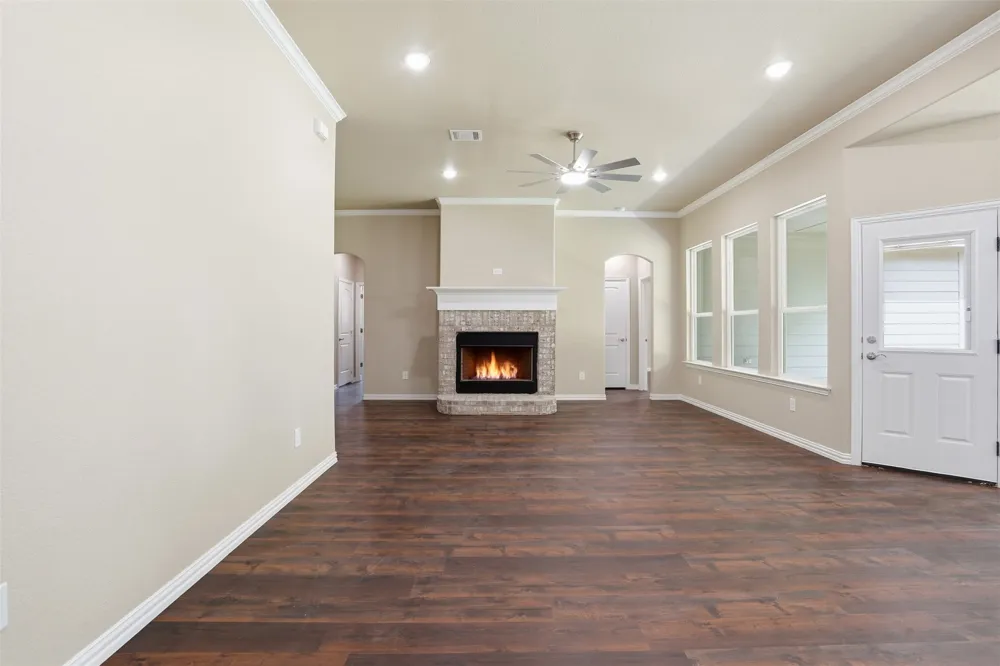 3116 County Road 310 Cleburne, TX 76031