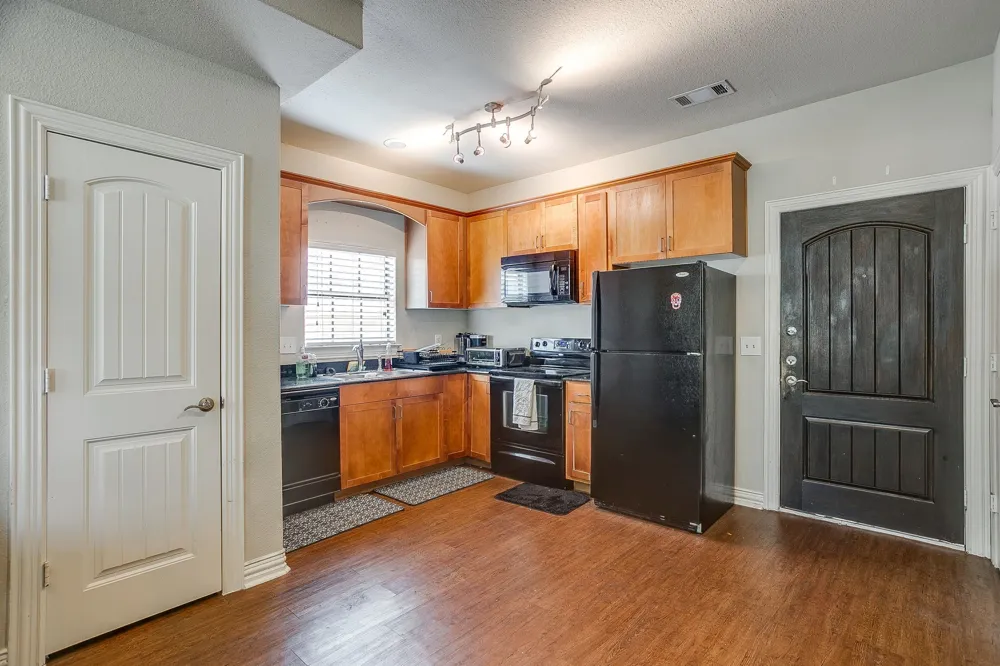 2410 S 2nd Street #629 Waco, TX 76706