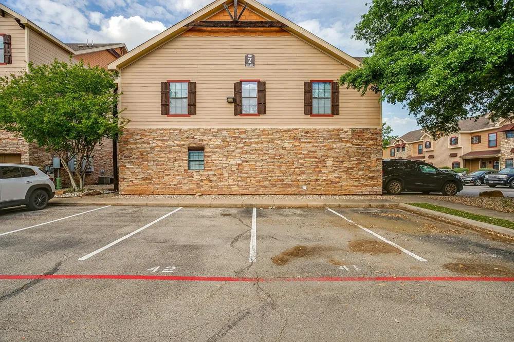 2410 S 2nd Street #629 Waco, TX 76706