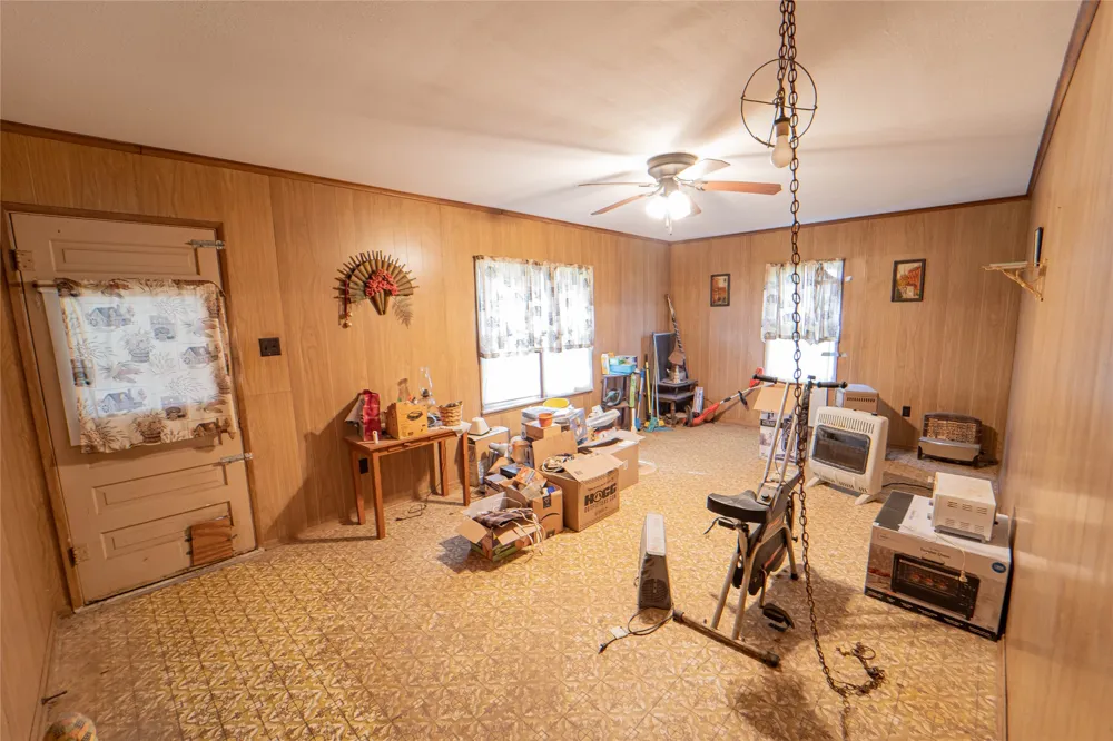 701 Shelton Street Breckenridge, TX 76424