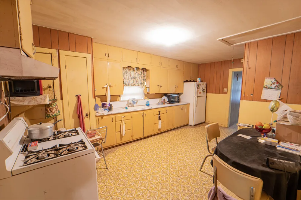 701 Shelton Street Breckenridge, TX 76424