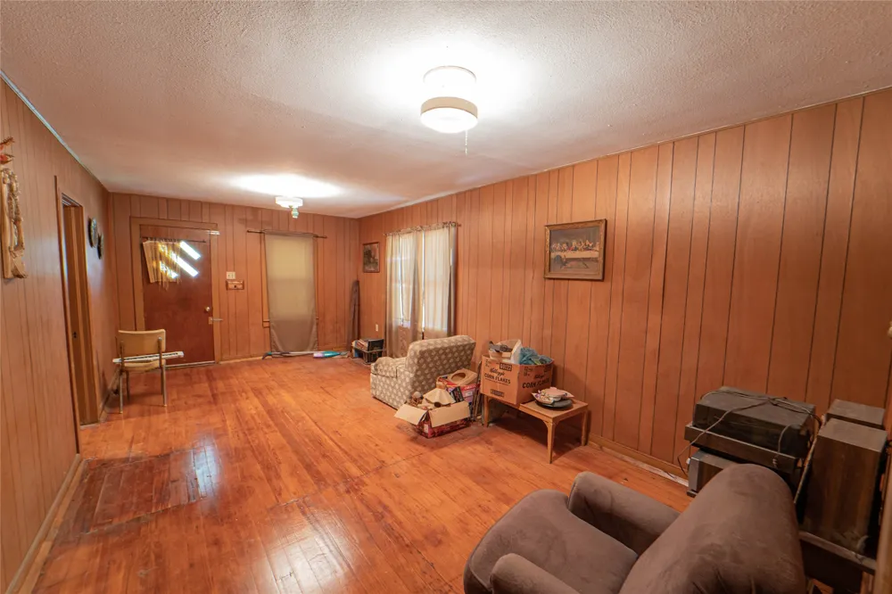 701 Shelton Street Breckenridge, TX 76424