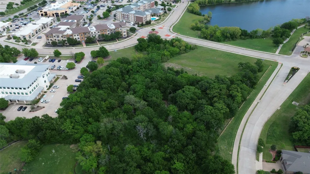Shoreline Drive Denton, TX 76210