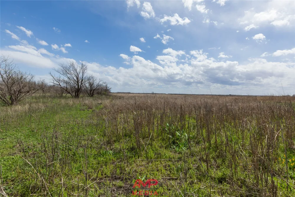 CR 463 Anson, TX 79501