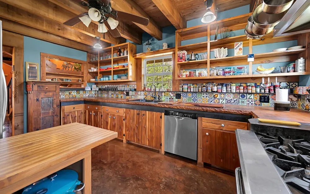 120 Private Road 2123 Meridian, TX 76665