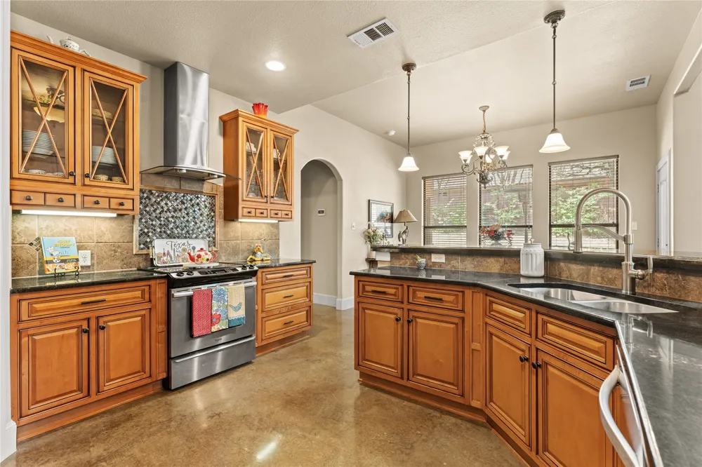 1516 Harvest Drive Nolanville, TX 76559