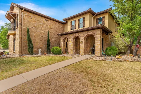 1516 Harvest Drive
