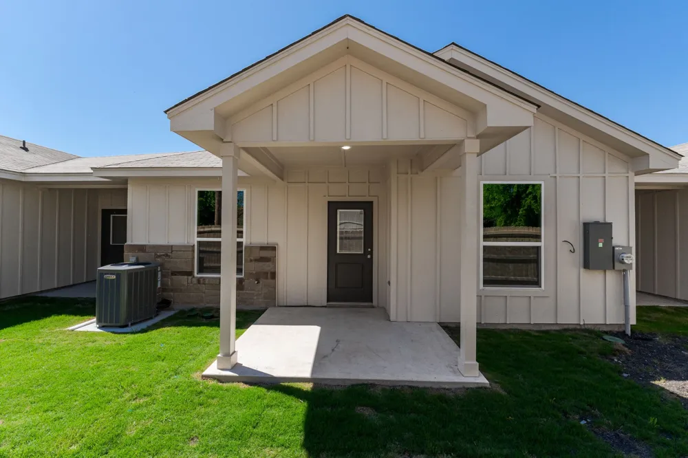 408 W Avenue C Copperas Cove, TX 76522