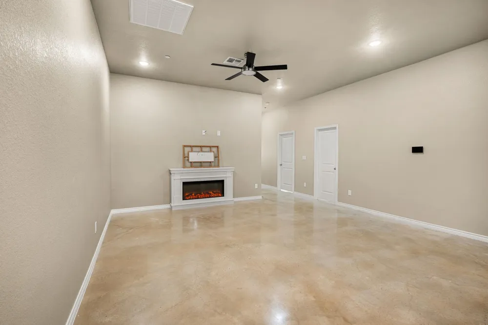 408 W Avenue C Copperas Cove, TX 76522
