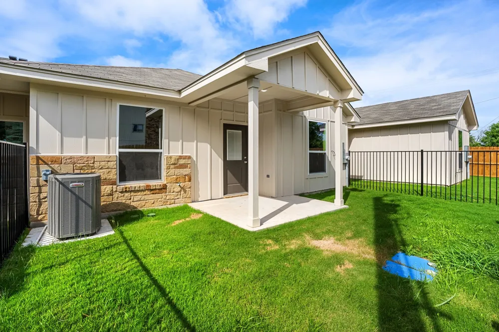 408 W Avenue C Copperas Cove, TX 76522