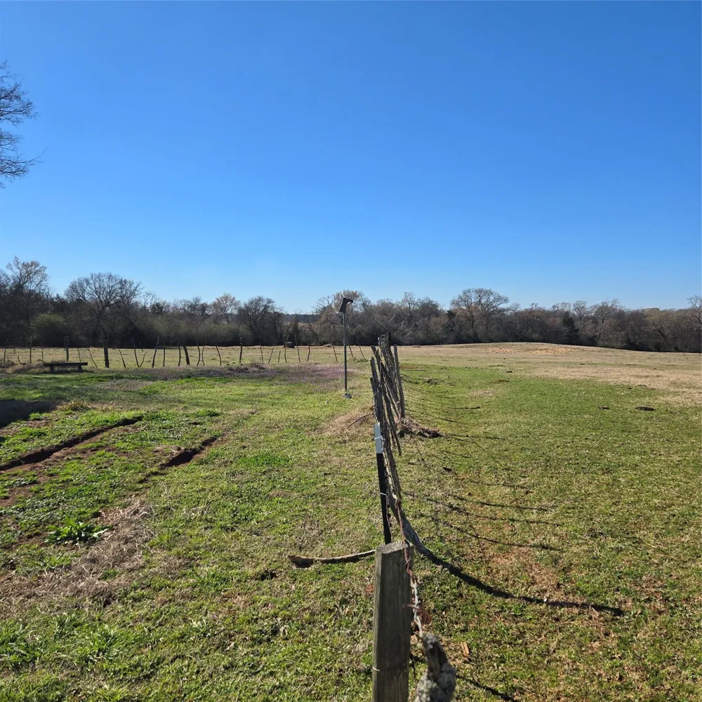 20398 Old Palestine Highway Flint, TX 75762