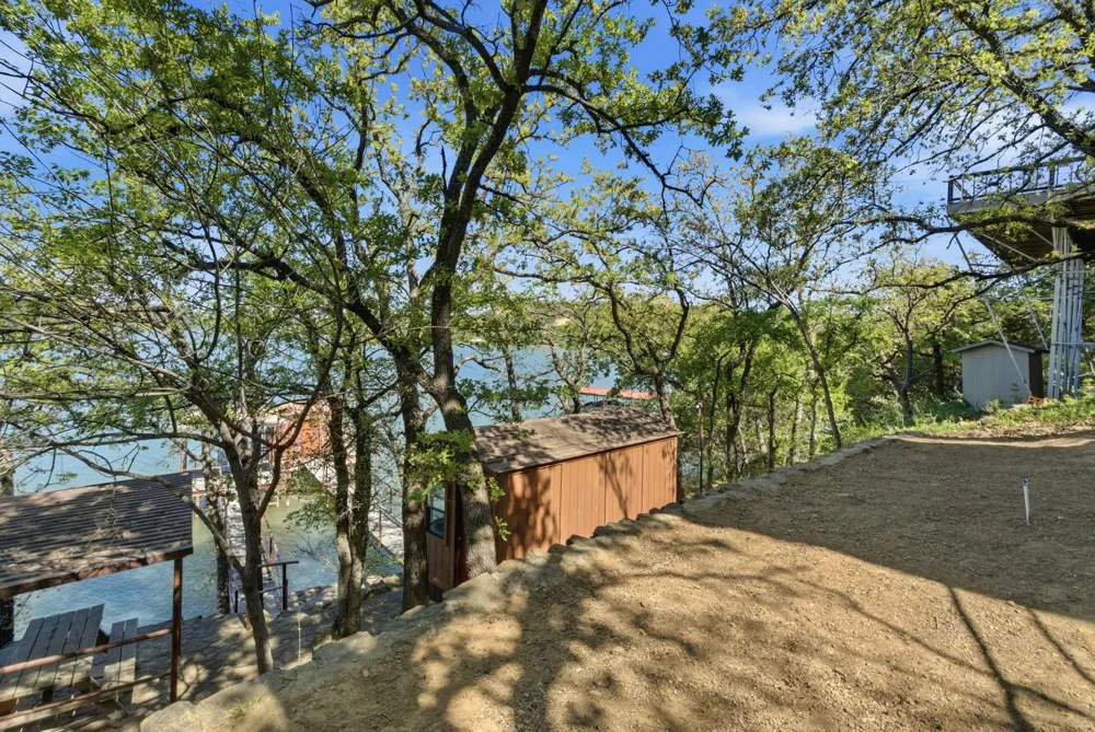 330 Chism Trail Gordon, TX 76453