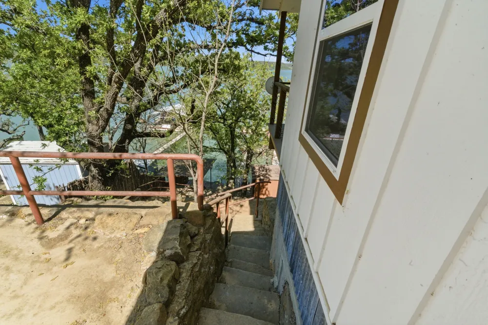 330 Chism Trail Gordon, TX 76453