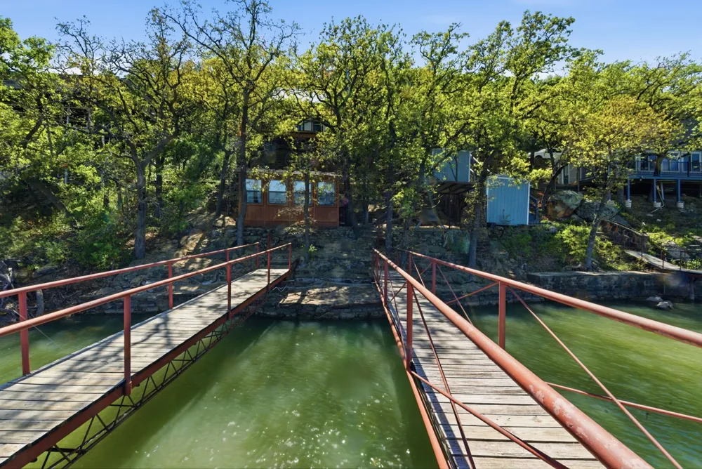 330 Chism Trail Gordon, TX 76453