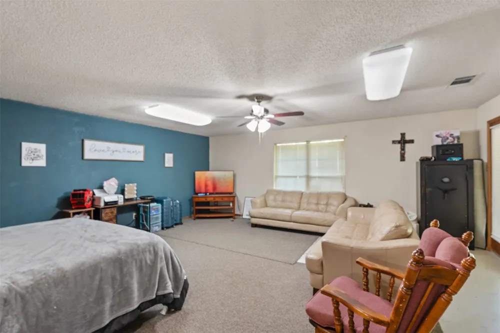 231 Cedarwood Drive Enchanted Oaks, TX 75156
