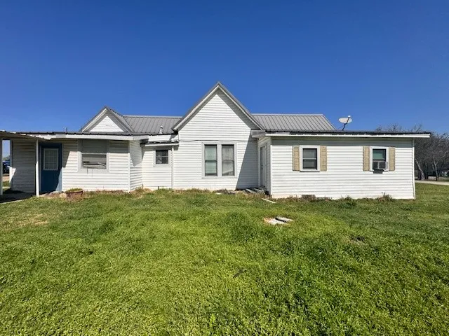 8208 Pearl Lillian, TX 76061