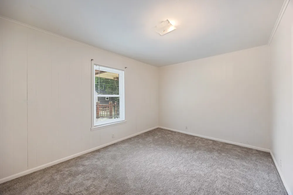 571 S 1st Street Point, TX 75472