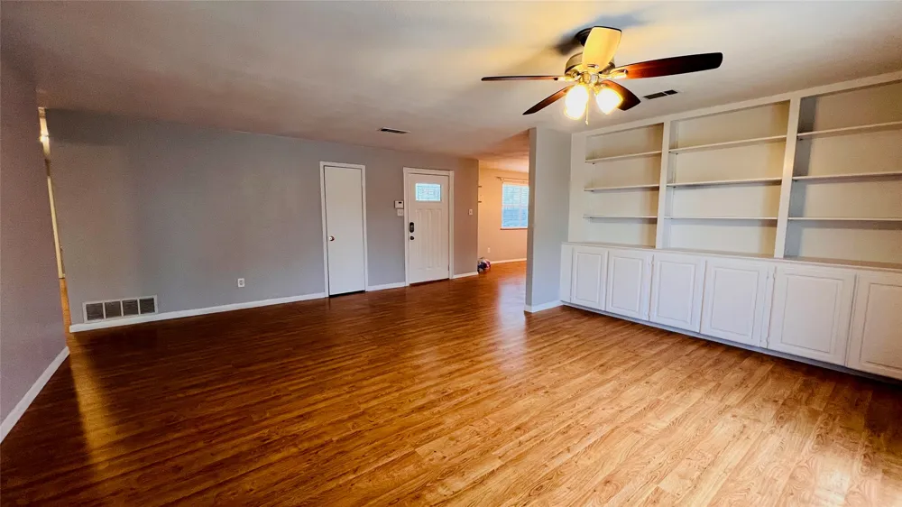 7301 Fishtrap Road Cross Roads, TX 76227