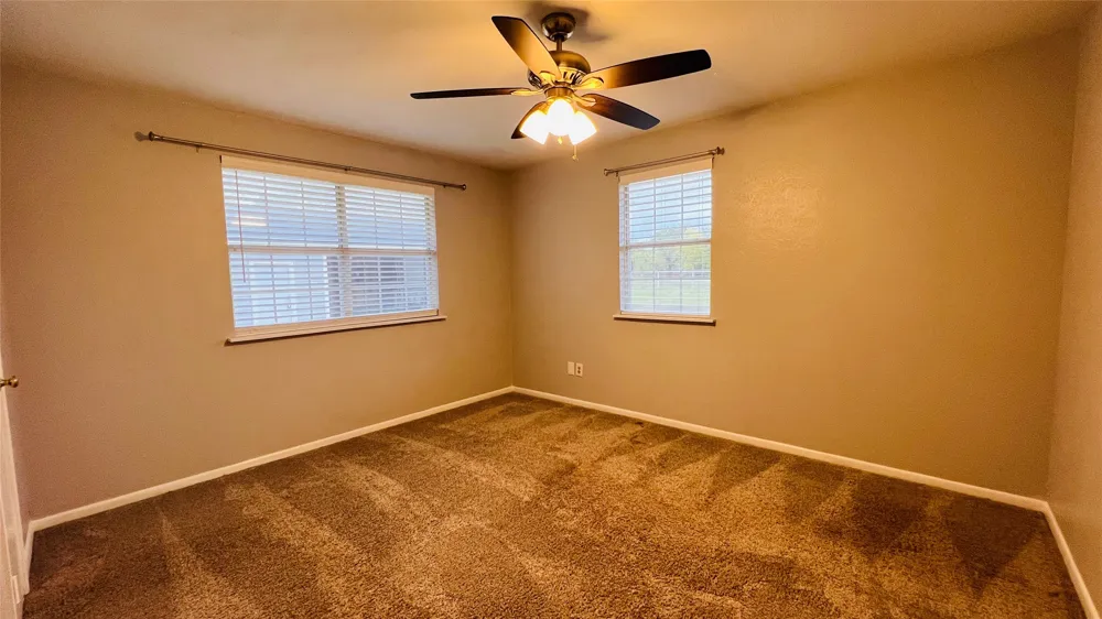 7301 Fishtrap Road Cross Roads, TX 76227