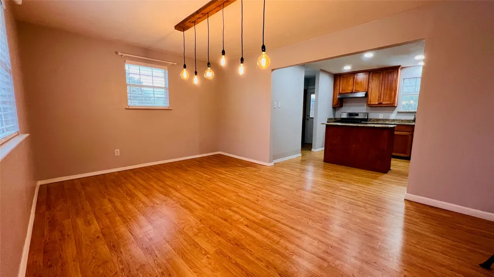7301 Fishtrap Road Cross Roads, TX 76227