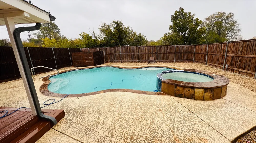 7301 Fishtrap Road Cross Roads, TX 76227