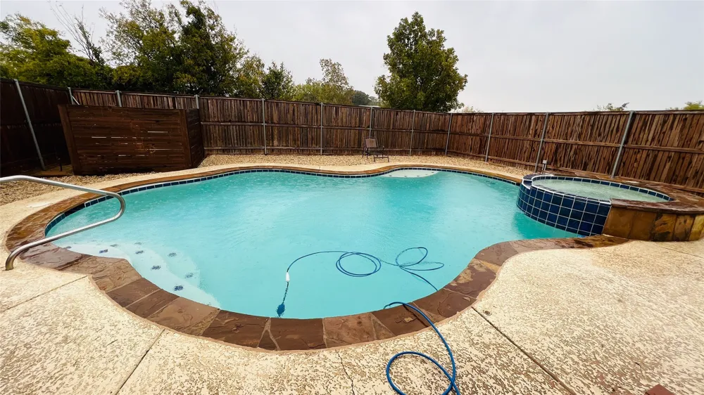 7301 Fishtrap Road Cross Roads, TX 76227